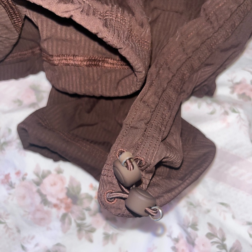 lululemon athletica Women's Brown Cargo Trousers - Picture 8 of 12